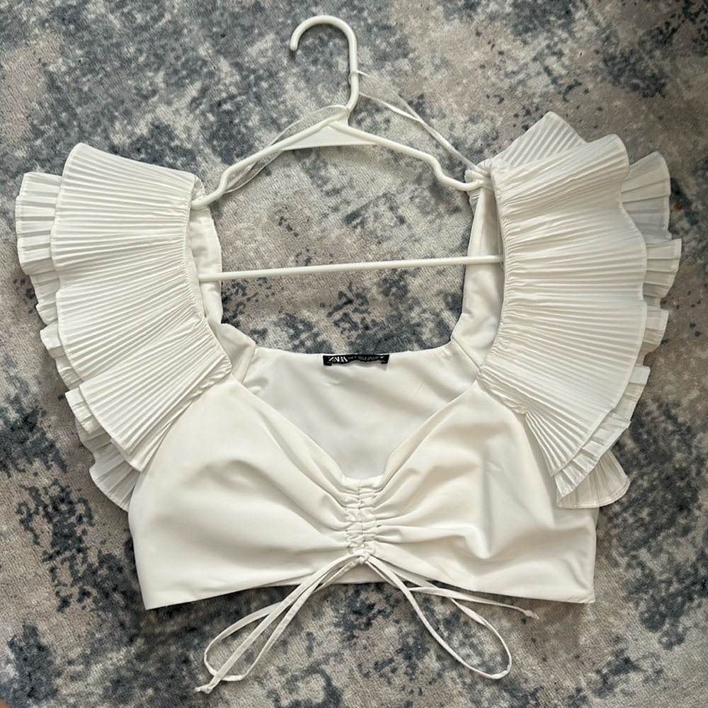 Zara crop top size small. New without tags